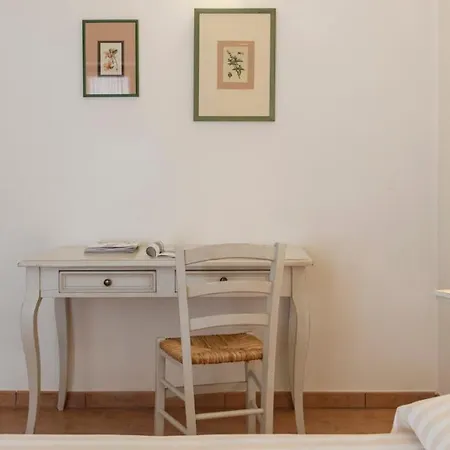 Antico Casale Di 4*