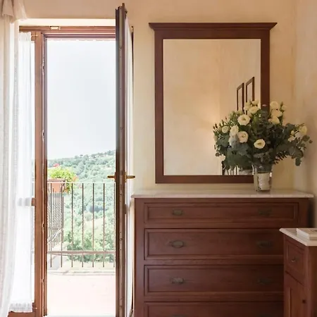 מלון Antico Casale Di סקאנסאנו