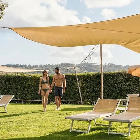 Hotel Antico Casale Di 4*