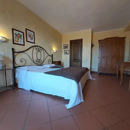 Antico Casale Di מלון 4*