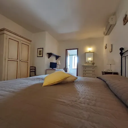 Antico Casale Di 4* סקאנסאנו