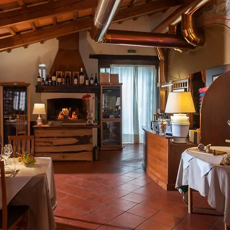 Antico Casale Di 斯坎萨诺